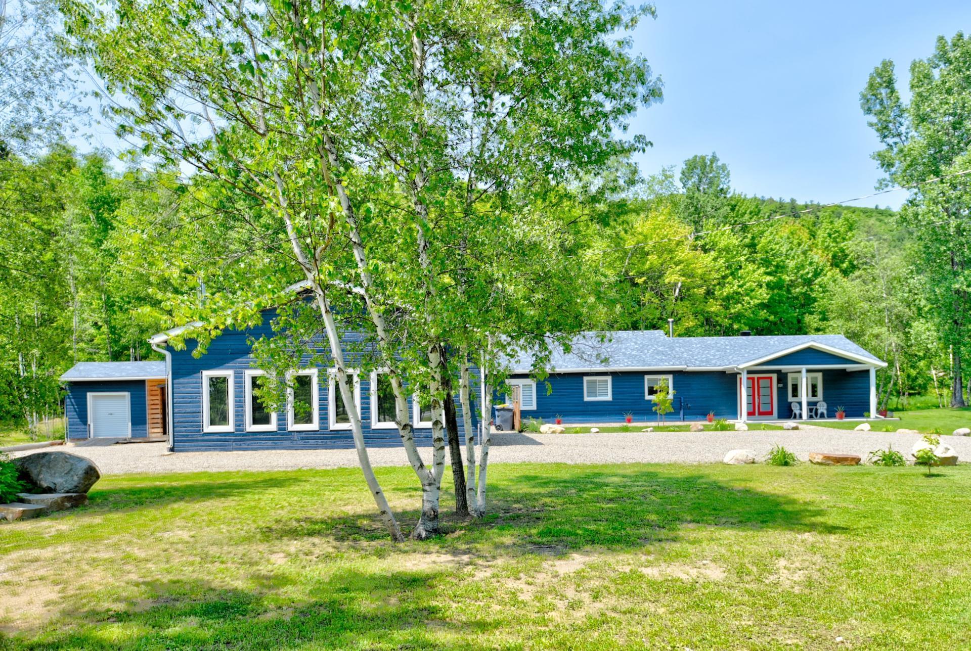 









1325


Ch. Mondor

,
Saint-Damien,




QC
J0K2E0

