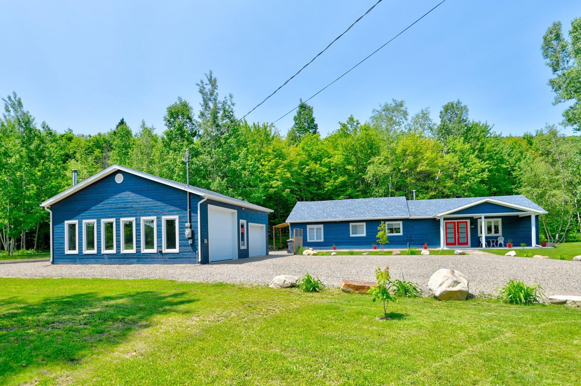 









1325


Ch. Mondor

,
Saint-Damien,




QC
J0K2E0

