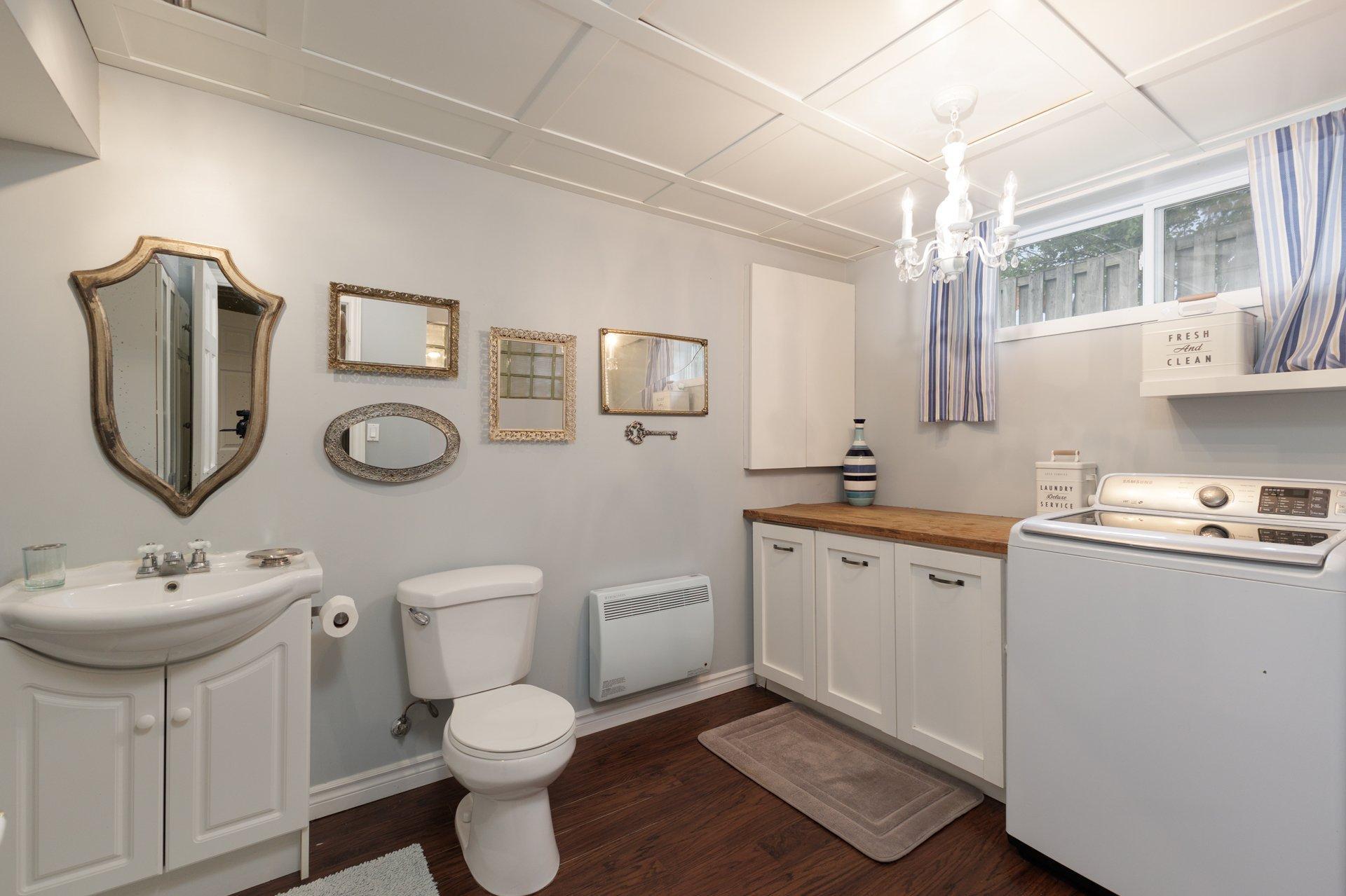 









2790


Rue Honoré-Mercier

,
Vaudreuil-Dorion,




QC
J7V8P5

