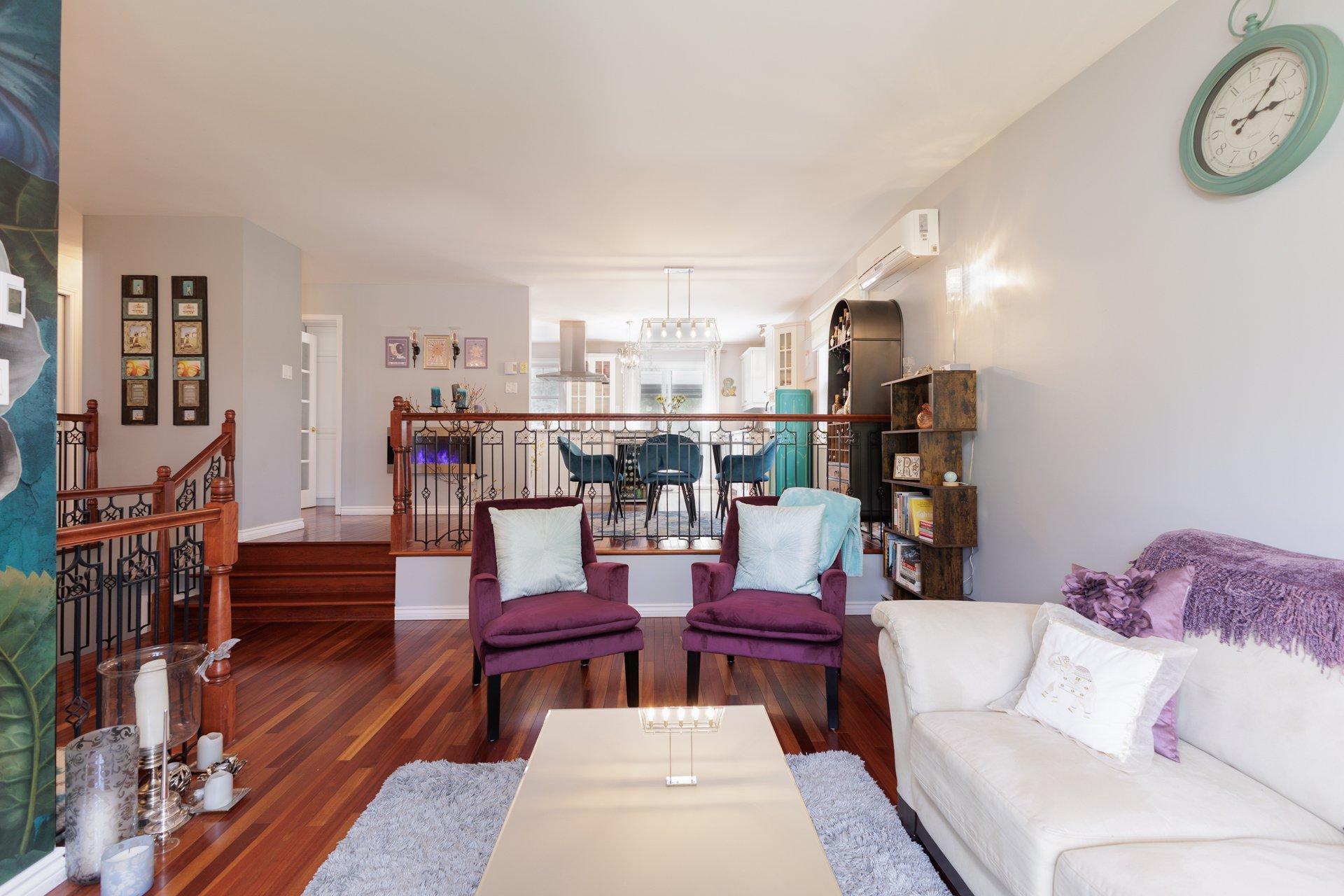 









2790


Rue Honoré-Mercier

,
Vaudreuil-Dorion,




QC
J7V8P5

