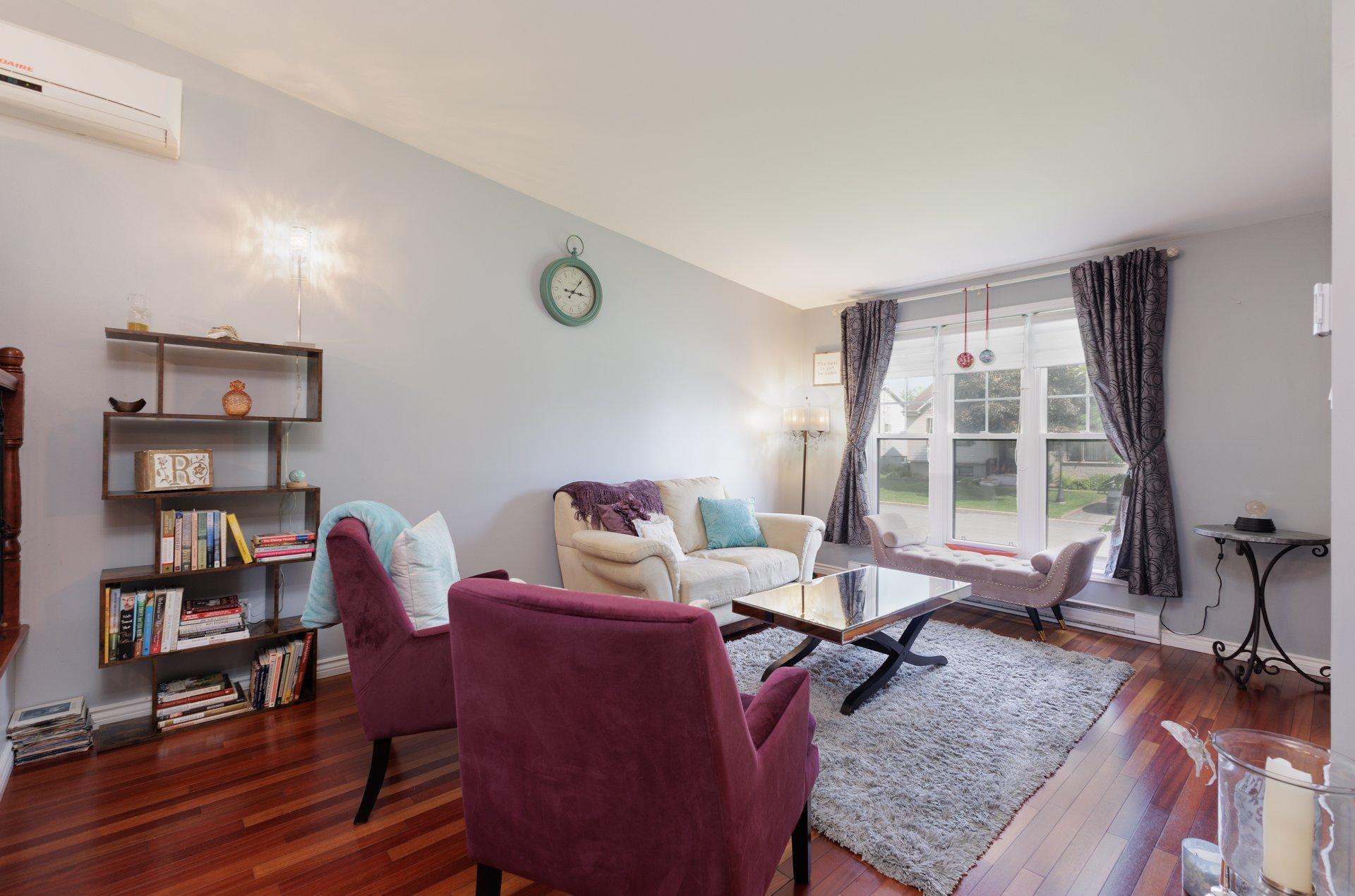 









2790


Rue Honoré-Mercier

,
Vaudreuil-Dorion,




QC
J7V8P5

