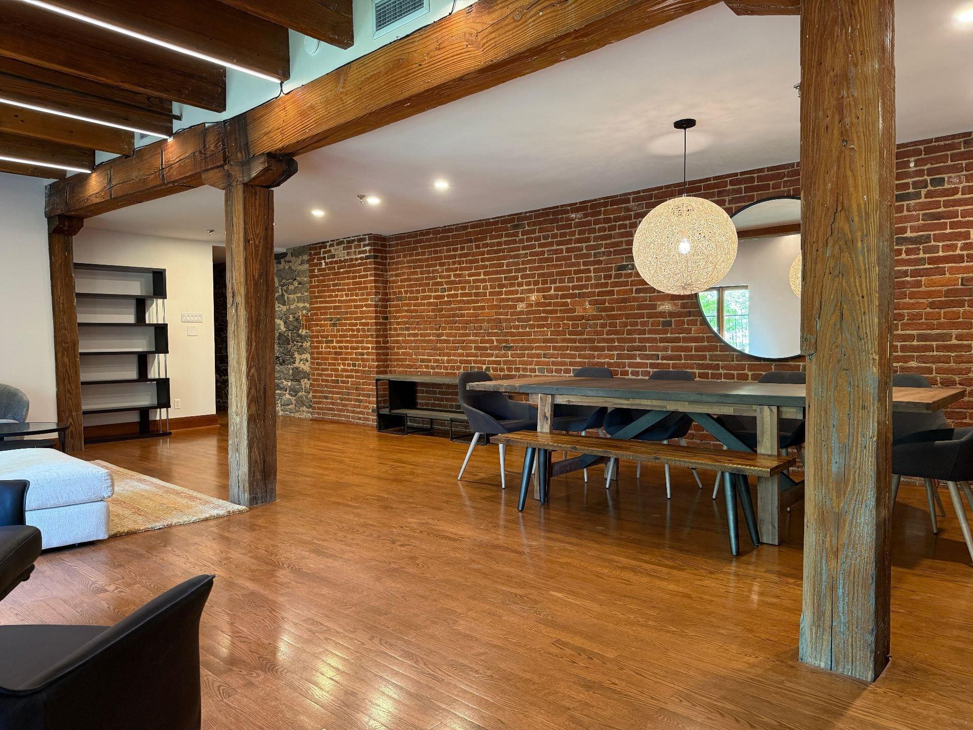 









157


Rue St-Paul O.

, 49,
Montréal (Ville-Marie),




QC
H2Y1Z5

