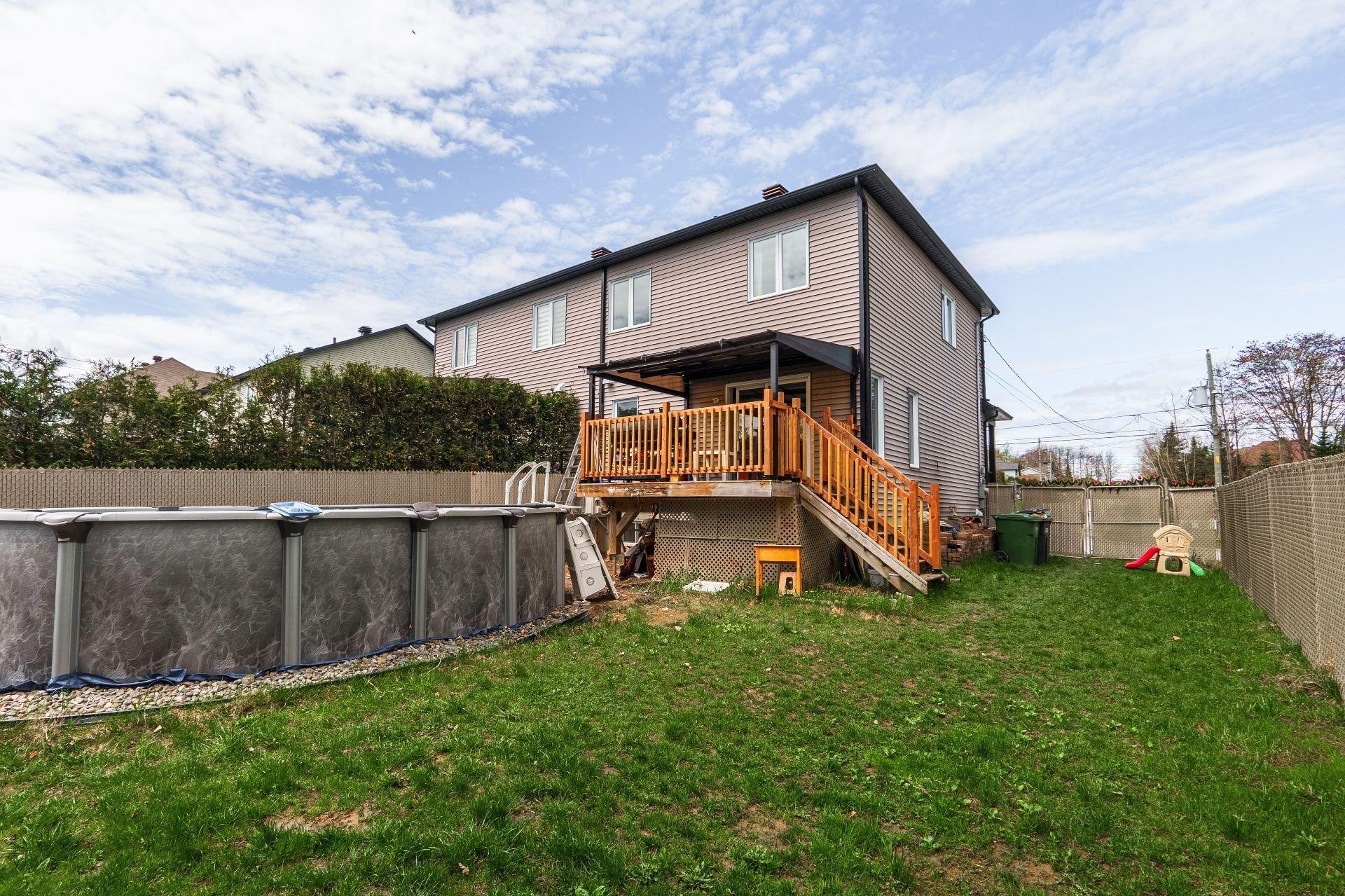 









738


Rue des Girolles

,
Sherbrooke (Brompton/Rock Forest/Saint-Élie/Deauville),




QC
J1N0Y2

