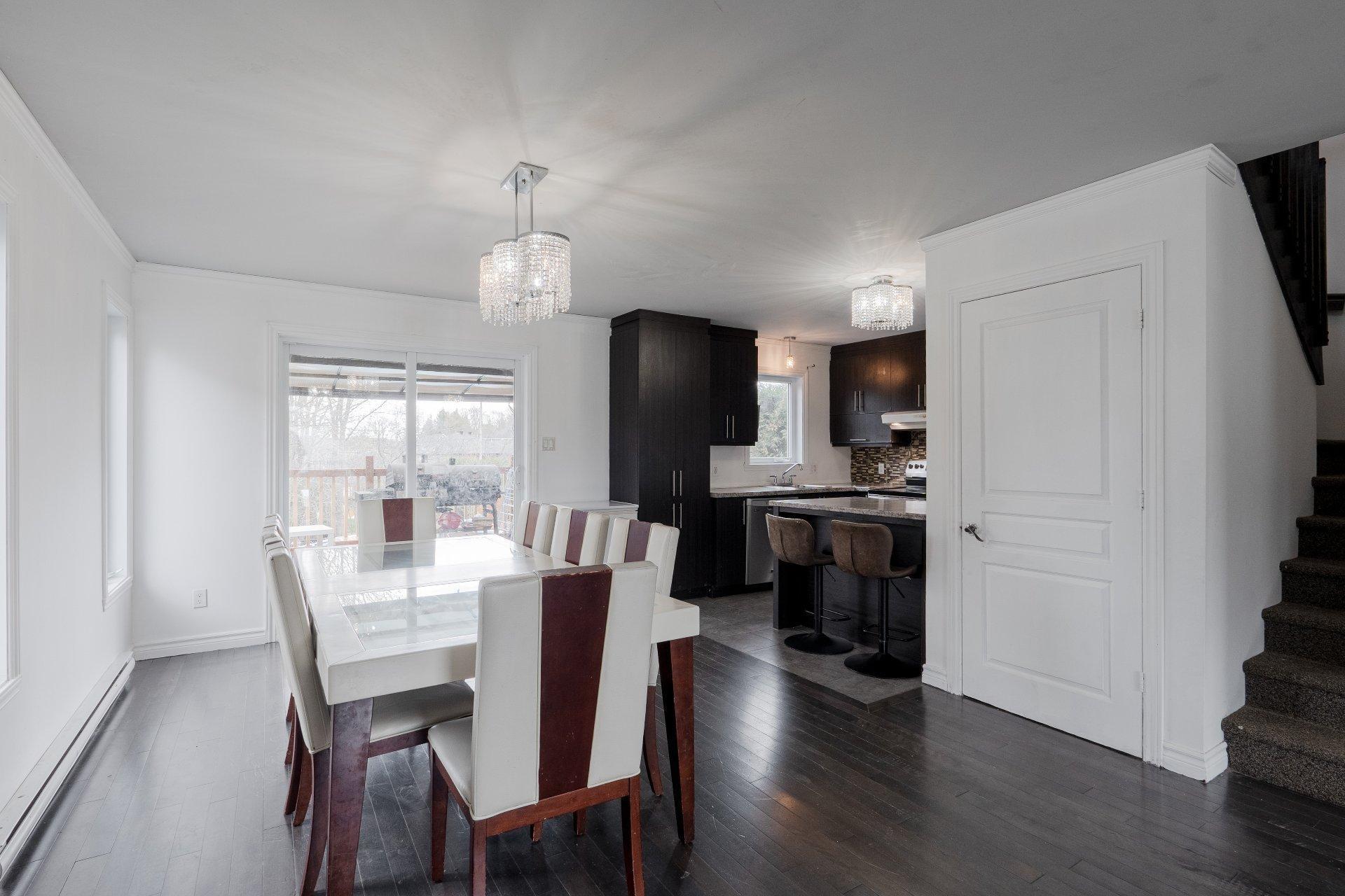 









738


Rue des Girolles

,
Sherbrooke (Brompton/Rock Forest/Saint-Élie/Deauville),




QC
J1N0Y2

