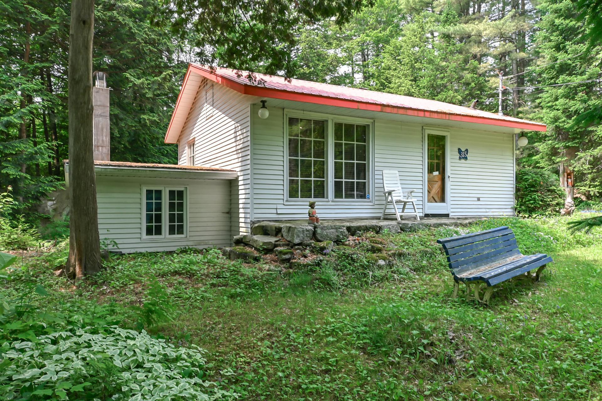 









315


Rue Juteau

,
Sainte-Sophie,




QC
J5J2P1

