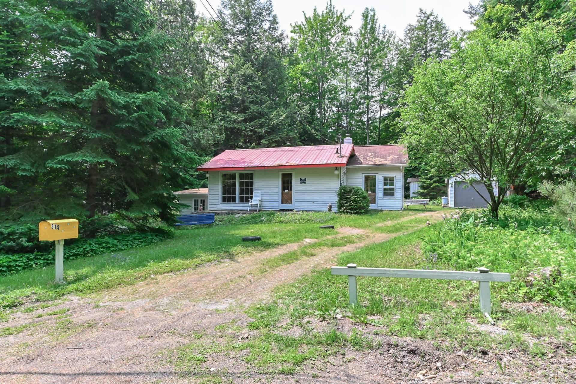 









315


Rue Juteau

,
Sainte-Sophie,




QC
J5J2P1

