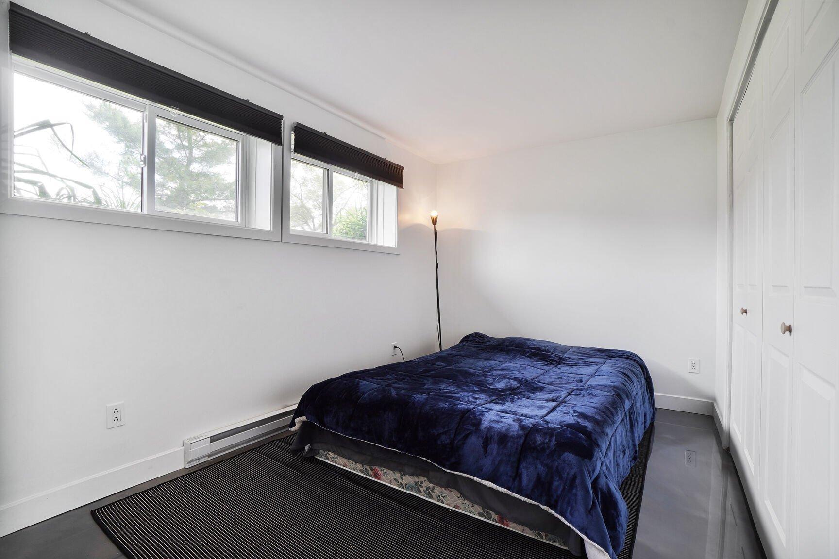 









298


Rue de Milan

,
Saint-Eustache,




QC
J7P4R3

