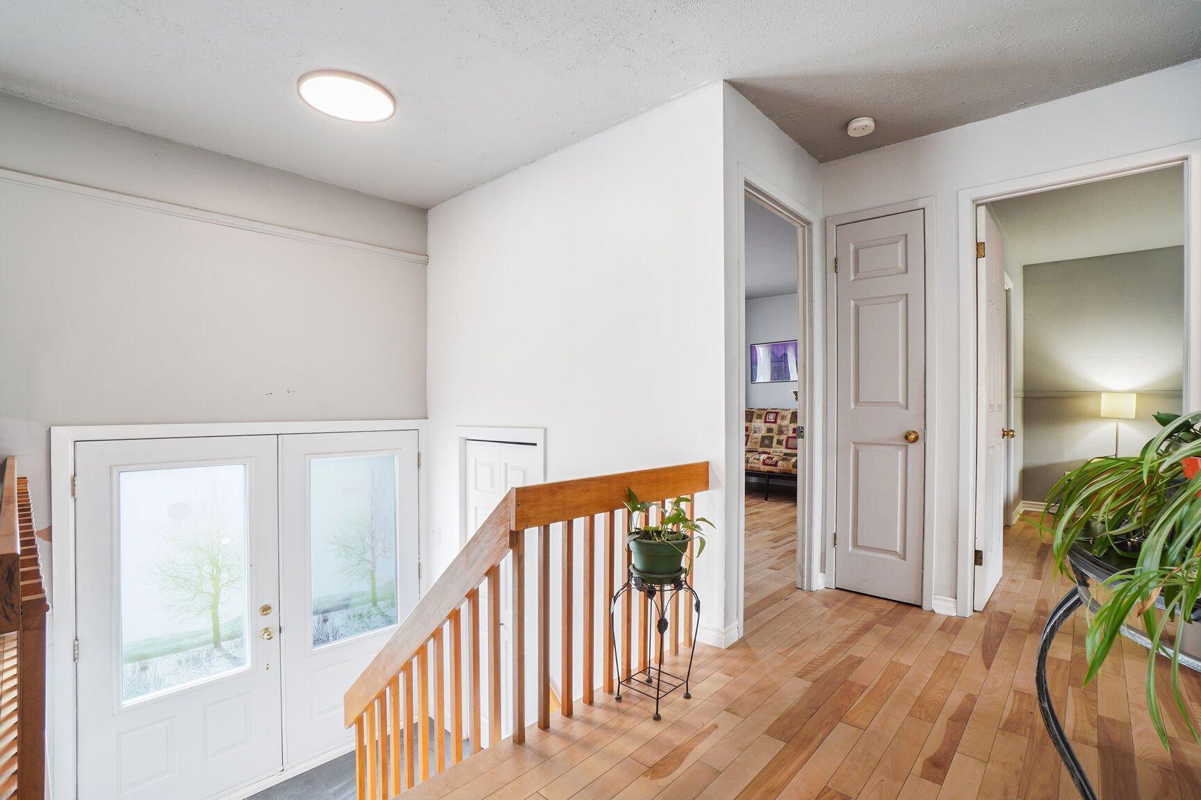 









298


Rue de Milan

,
Saint-Eustache,




QC
J7P4R3

