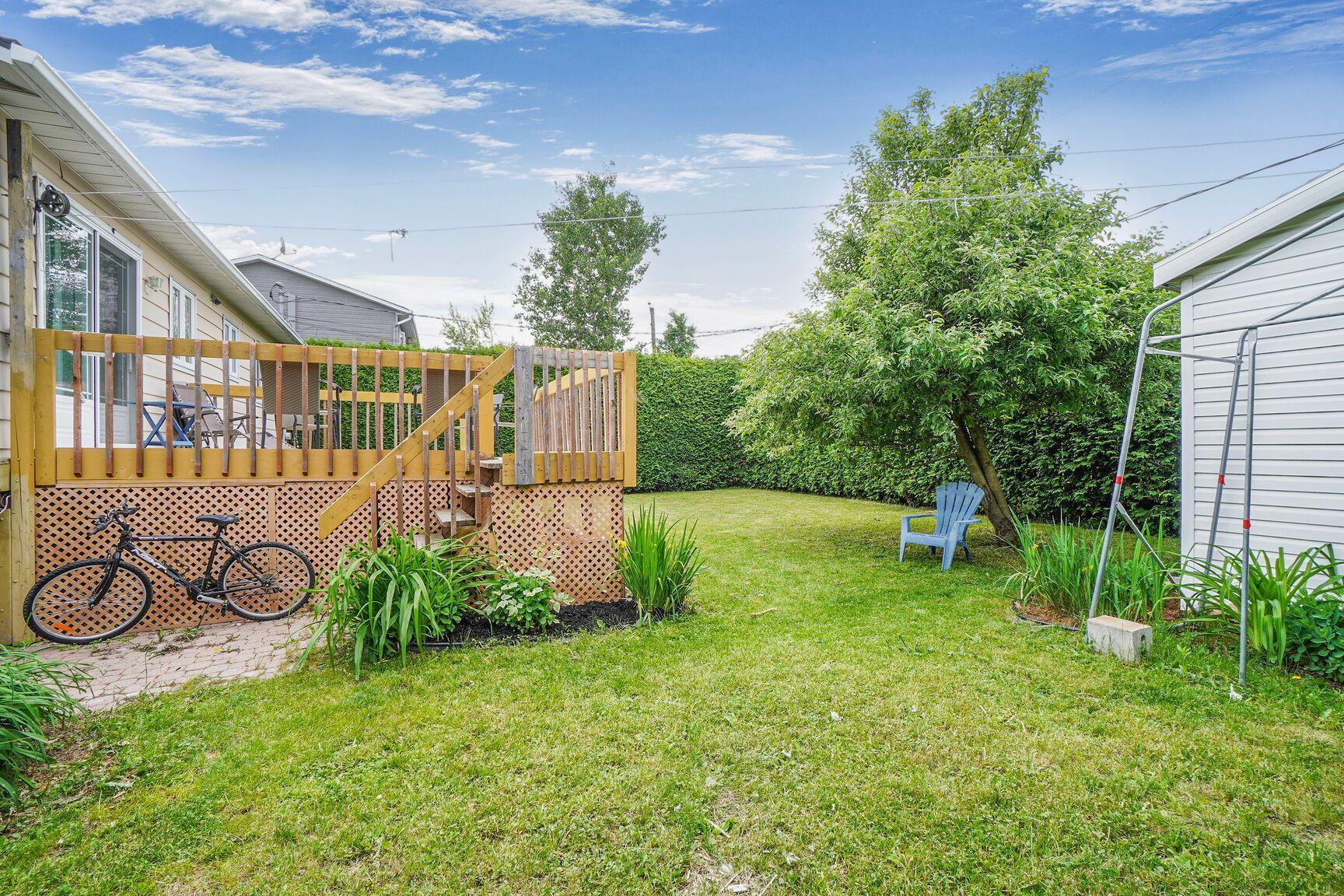 









298


Rue de Milan

,
Saint-Eustache,




QC
J7P4R3

