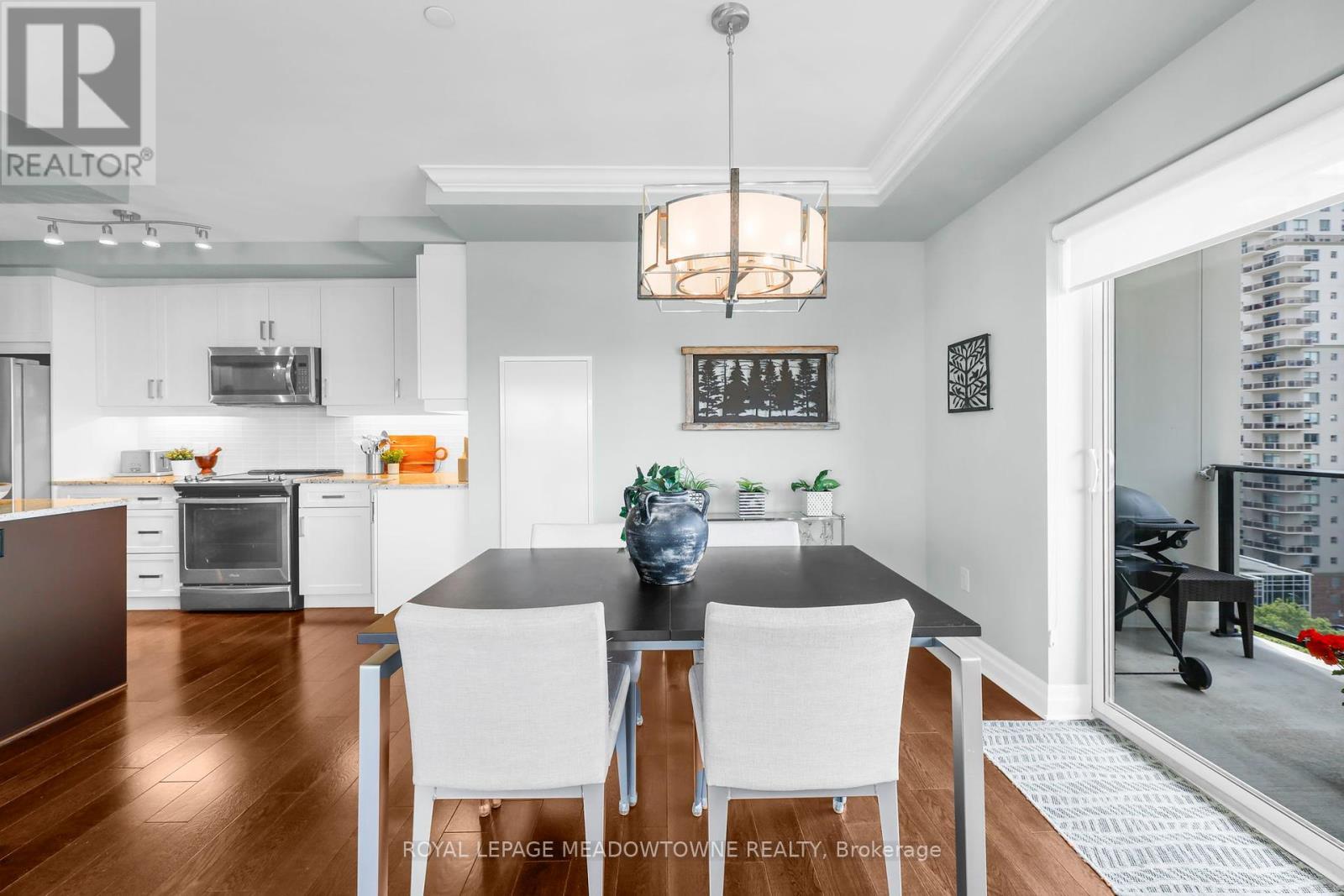 












1001 - 505 TALBOT STREET

,
London East,




Ontario
N6A2S6

