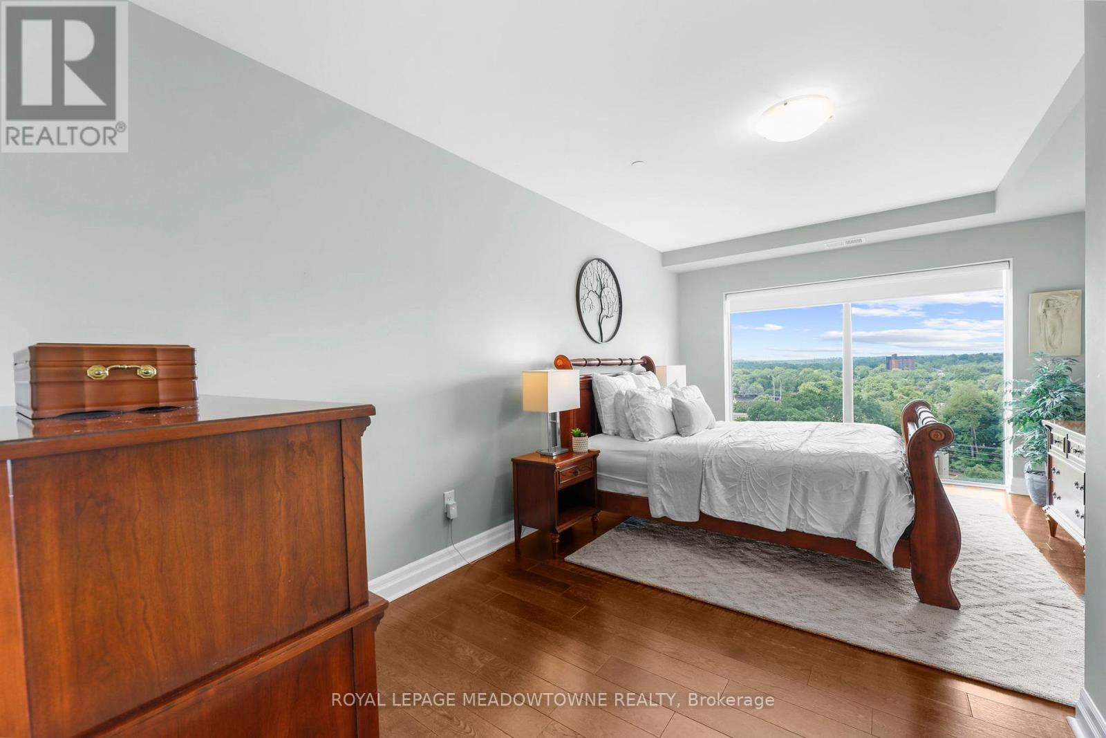 












1001 - 505 TALBOT STREET

,
London East,




Ontario
N6A2S6

