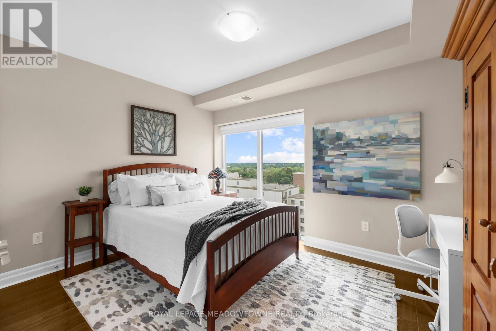 












1001 - 505 TALBOT STREET

,
London East,




Ontario
N6A2S6

