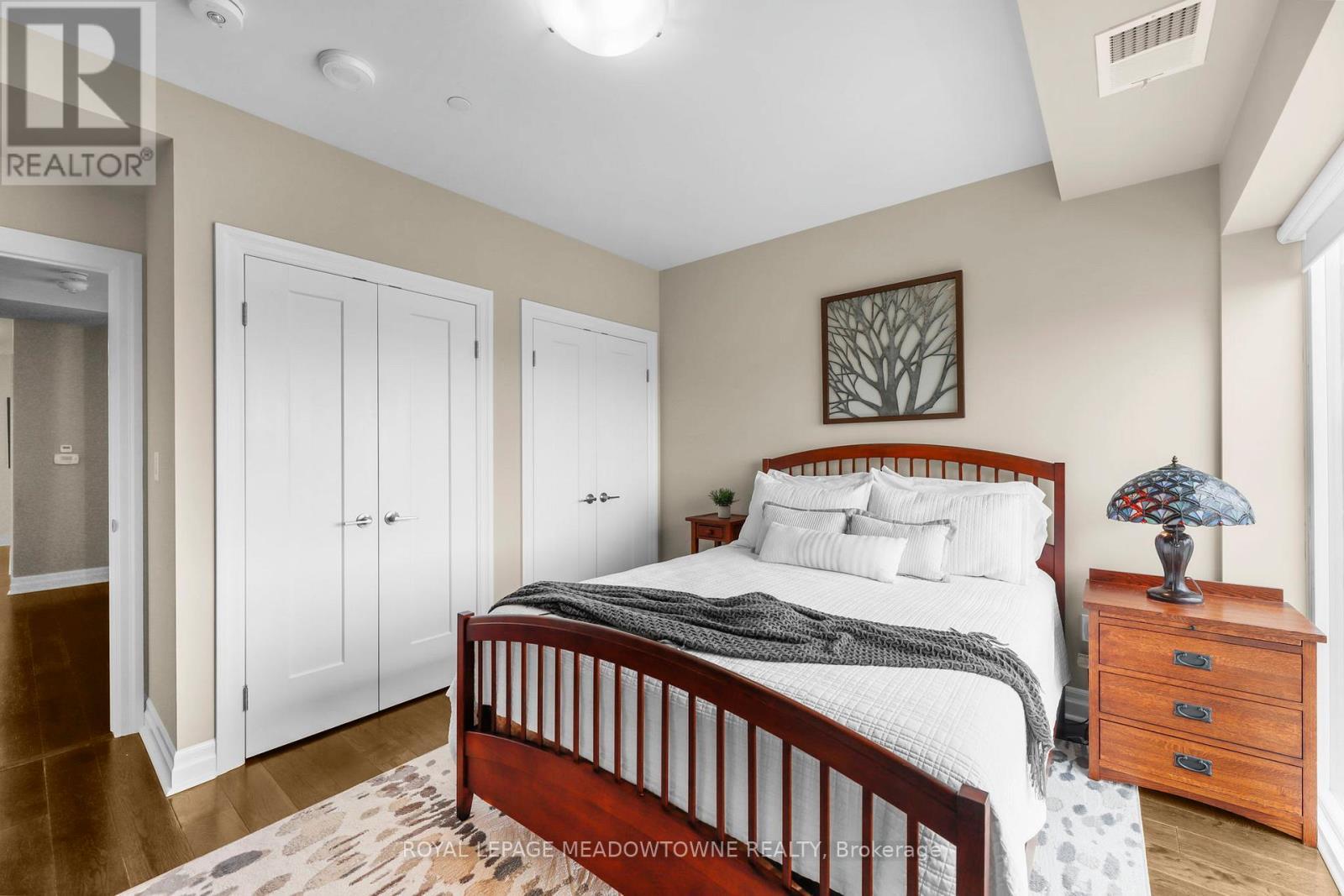 












1001 - 505 TALBOT STREET

,
London East,




Ontario
N6A2S6

