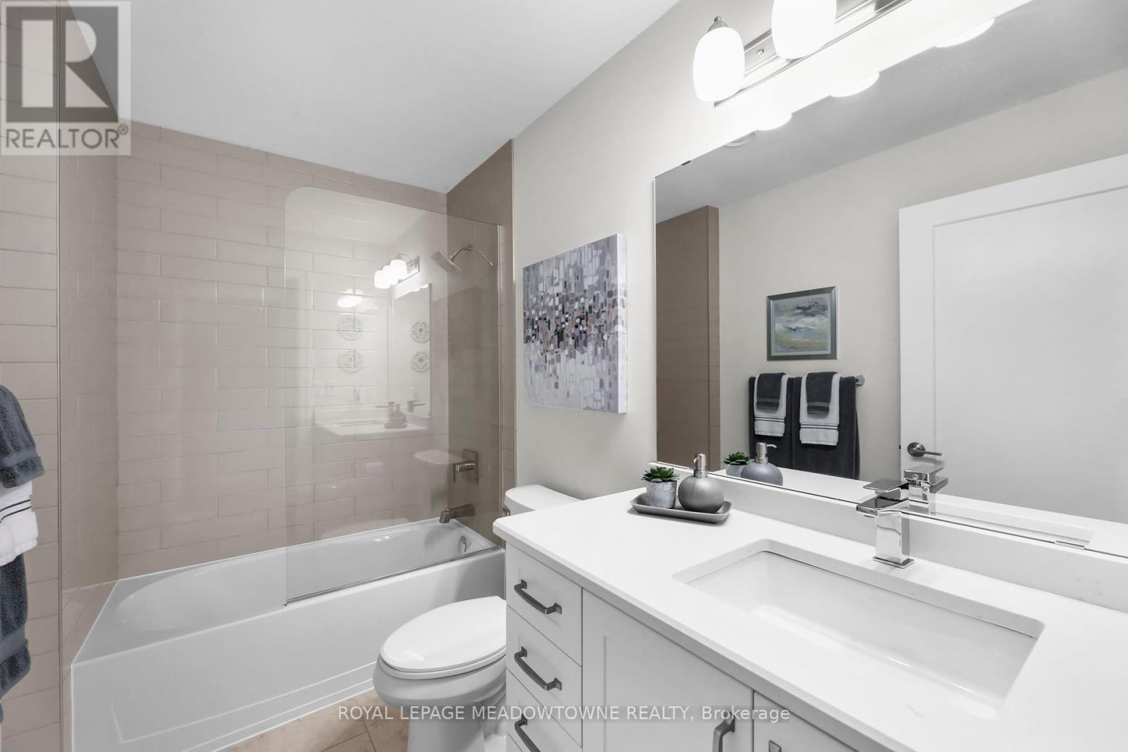 












1001 - 505 TALBOT STREET

,
London East,




Ontario
N6A2S6

