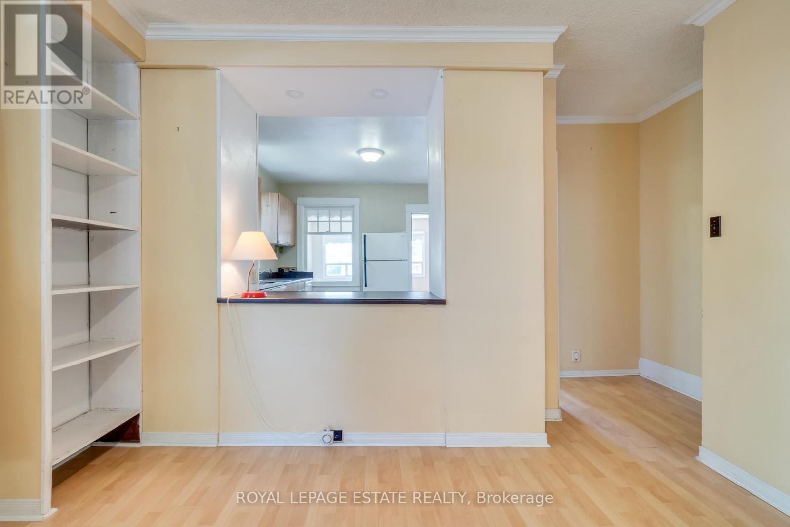 












54 KENILWORTH AVENUE

,
Toronto,




Ontario
M4L3S5

