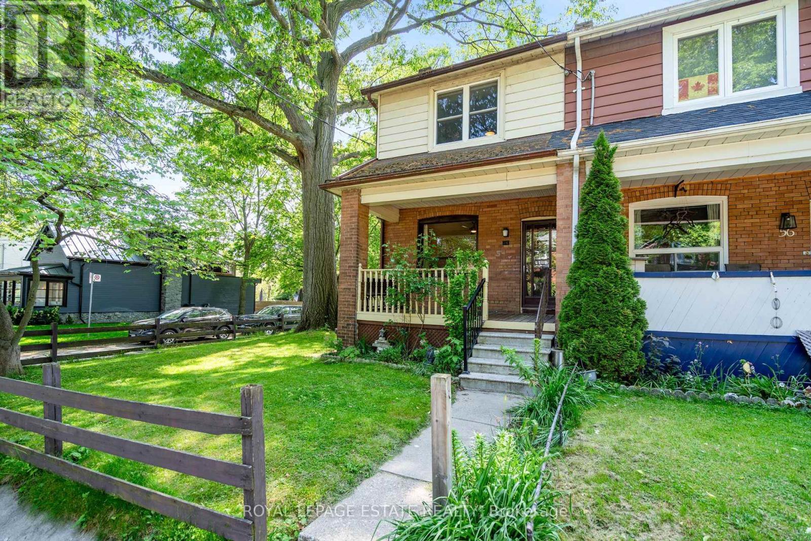 












54 KENILWORTH AVENUE

,
Toronto,




Ontario
M4L3S5

