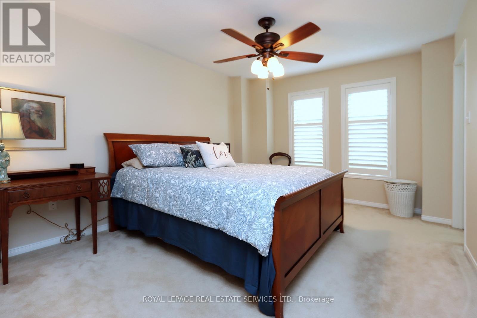 












195 GLENASHTON DRIVE

,
Oakville,




Ontario
L6H6M8

