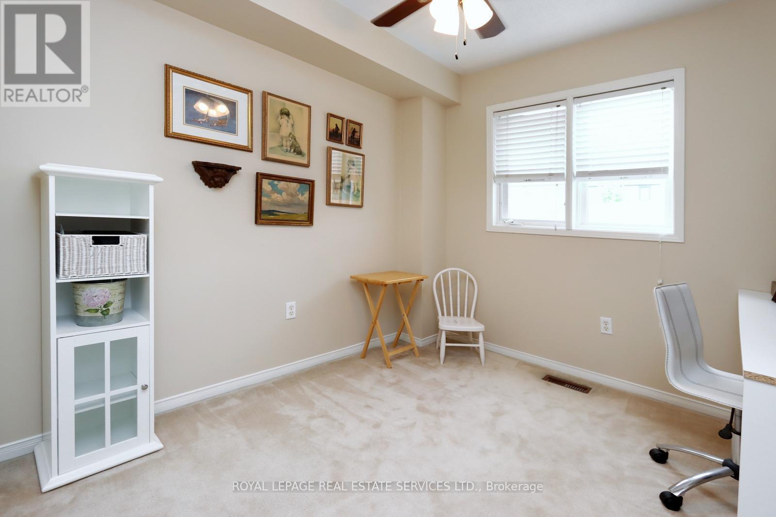 












195 GLENASHTON DRIVE

,
Oakville,




Ontario
L6H6M8

