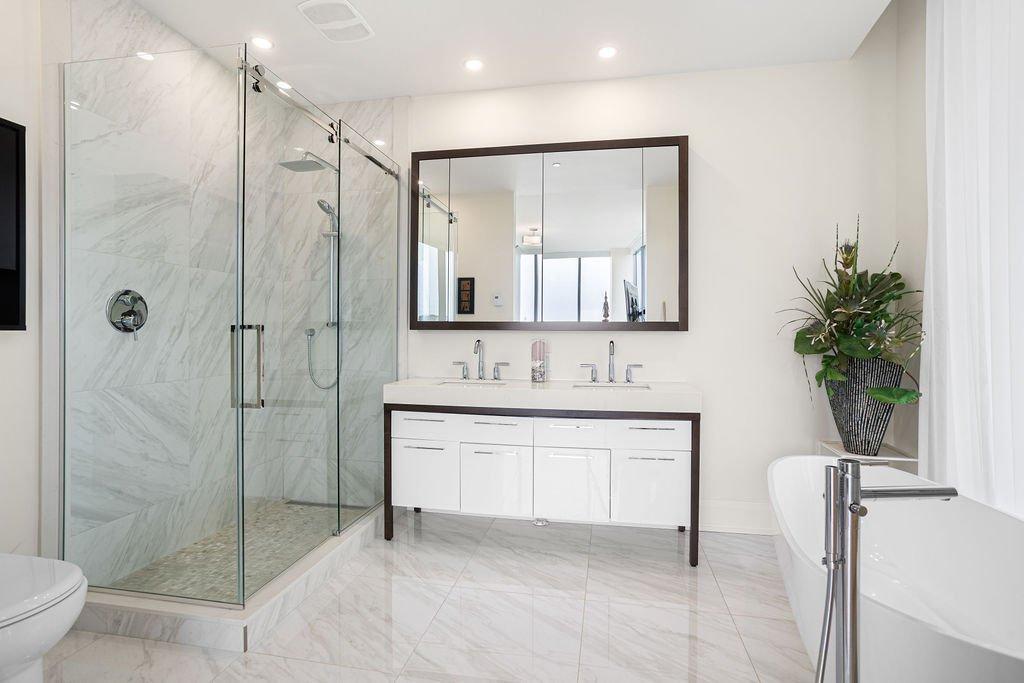 









4400


Prom. Paton

, 708,
Laval (Chomedey),




QC
H7W0K2

