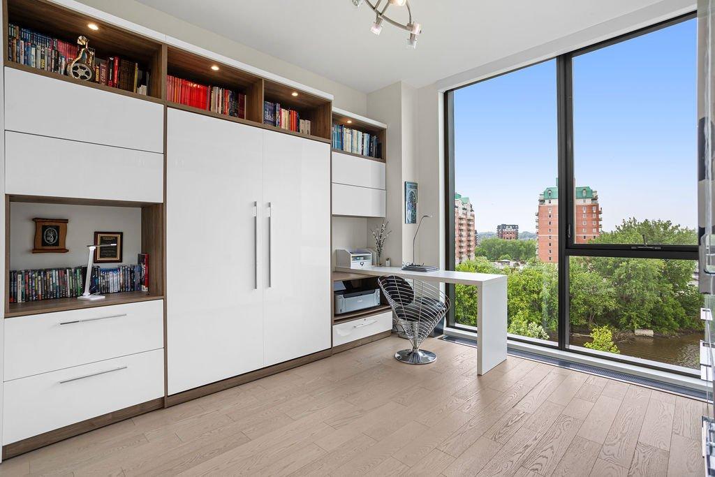 









4400


Prom. Paton

, 708,
Laval (Chomedey),




QC
H7W0K2

