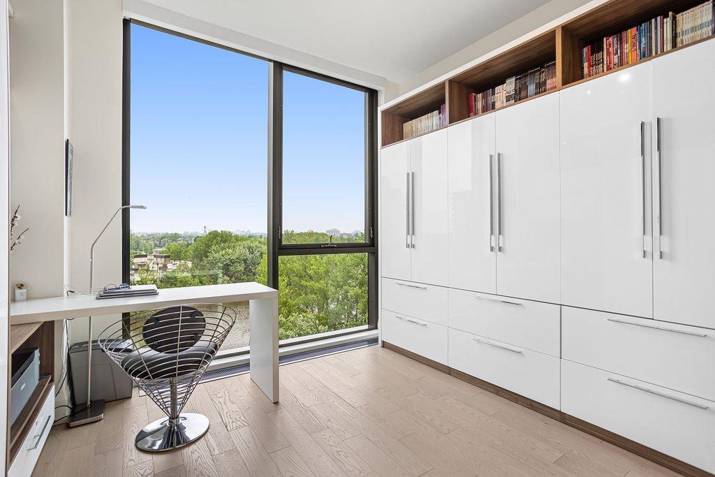 









4400


Prom. Paton

, 708,
Laval (Chomedey),




QC
H7W0K2

