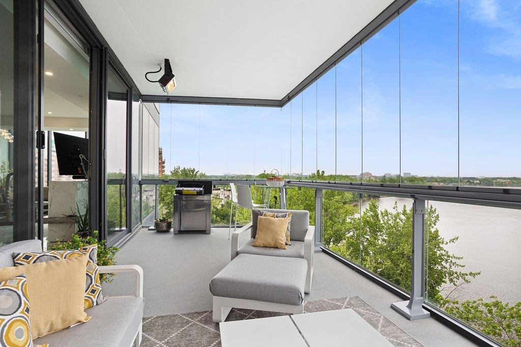









4400


Prom. Paton

, 708,
Laval (Chomedey),




QC
H7W0K2

