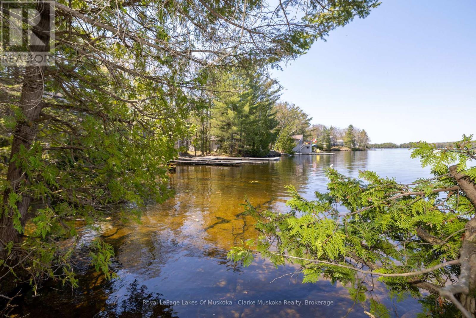 












185 WOODLAND TRAIL

,
Severn (Port Severn),




Ontario
L0K1S0

