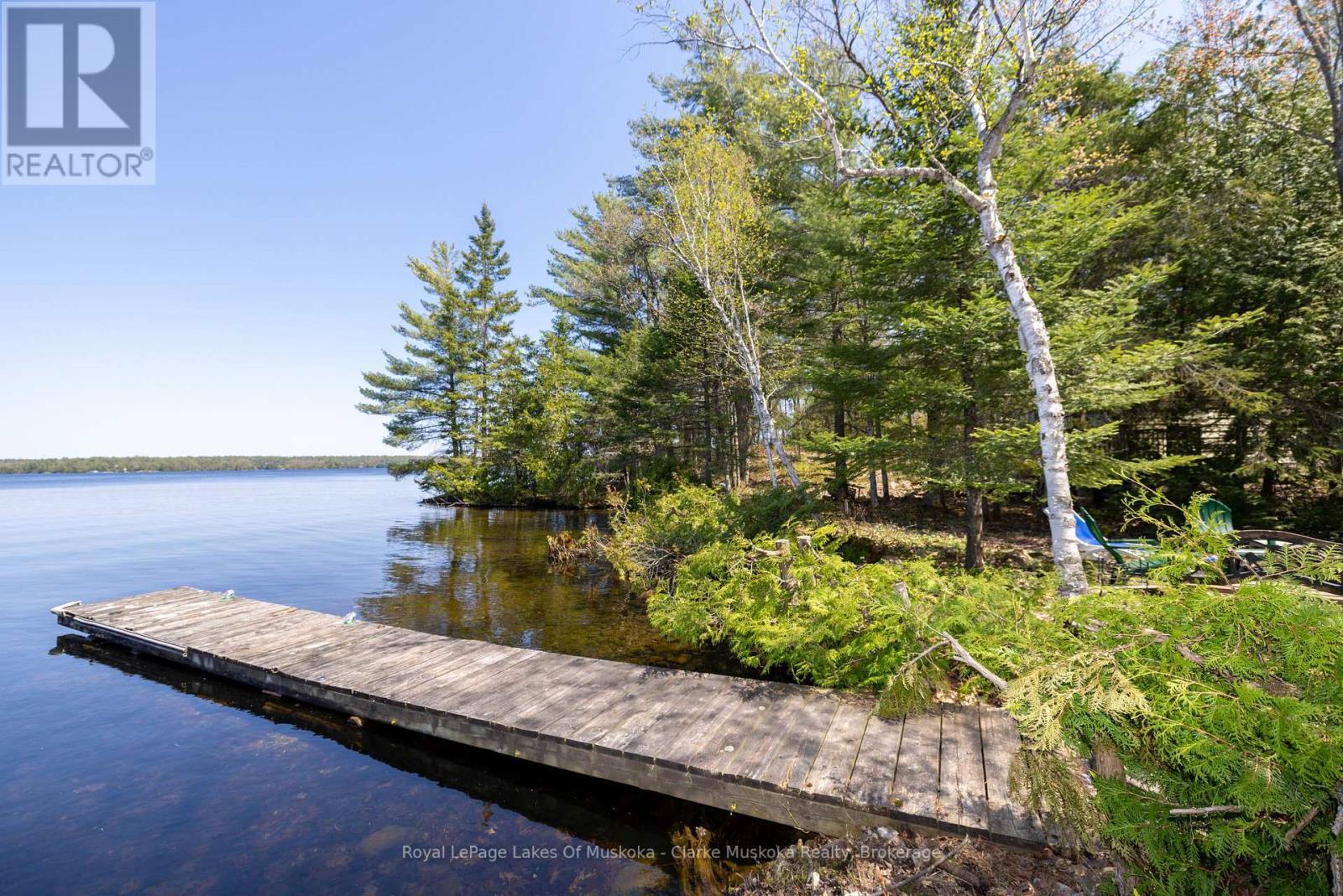 












185 WOODLAND TRAIL

,
Severn (Port Severn),




Ontario
L0K1S0

