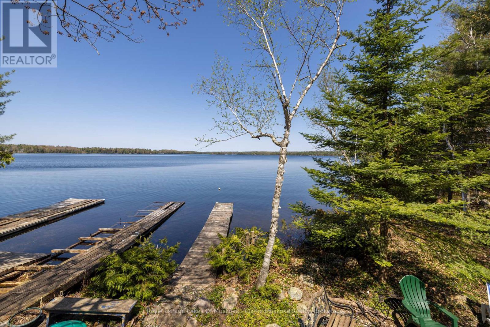 












185 WOODLAND TRAIL

,
Severn (Port Severn),




Ontario
L0K1S0

