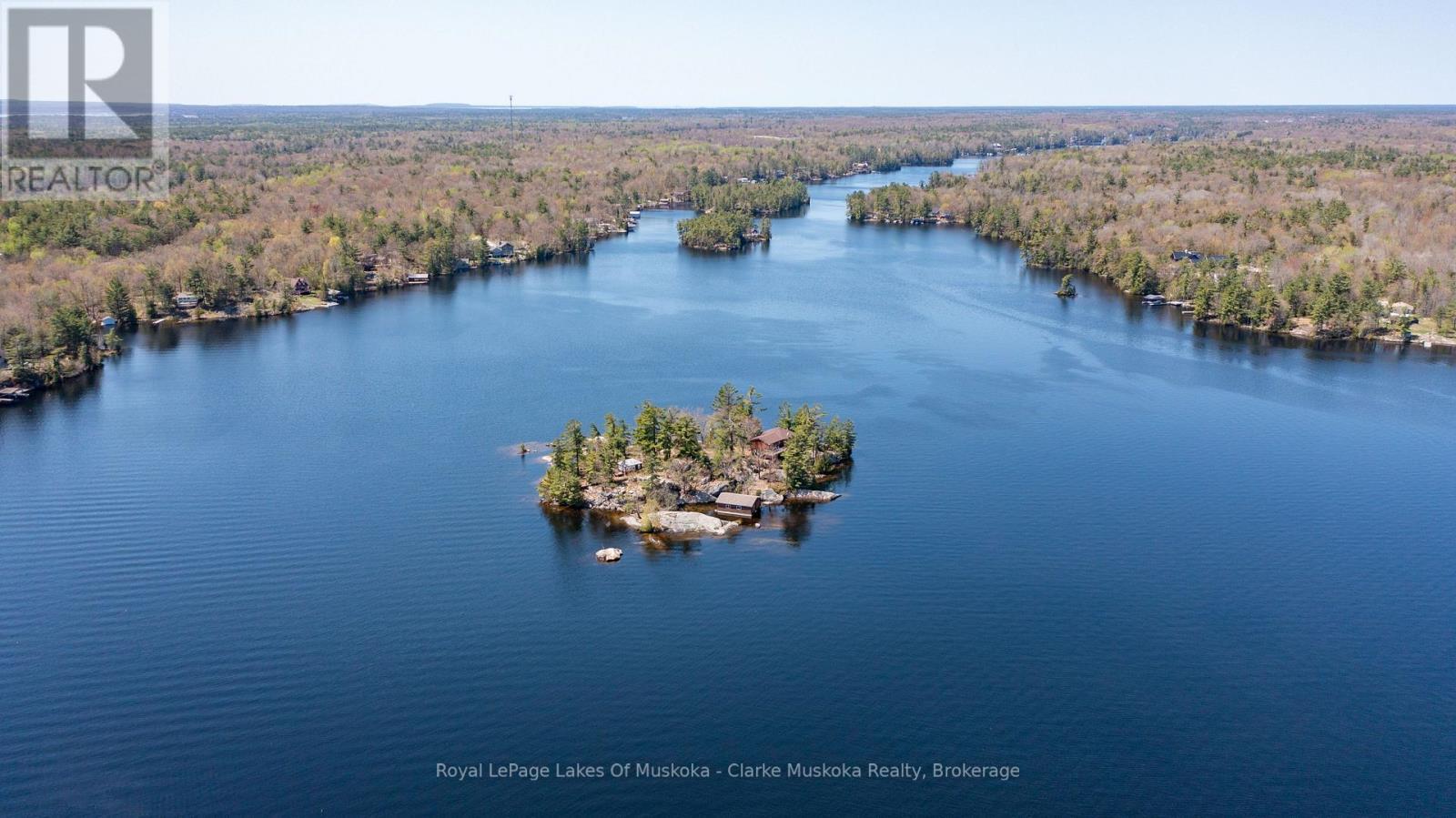












185 WOODLAND TRAIL

,
Severn (Port Severn),




Ontario
L0K1S0

