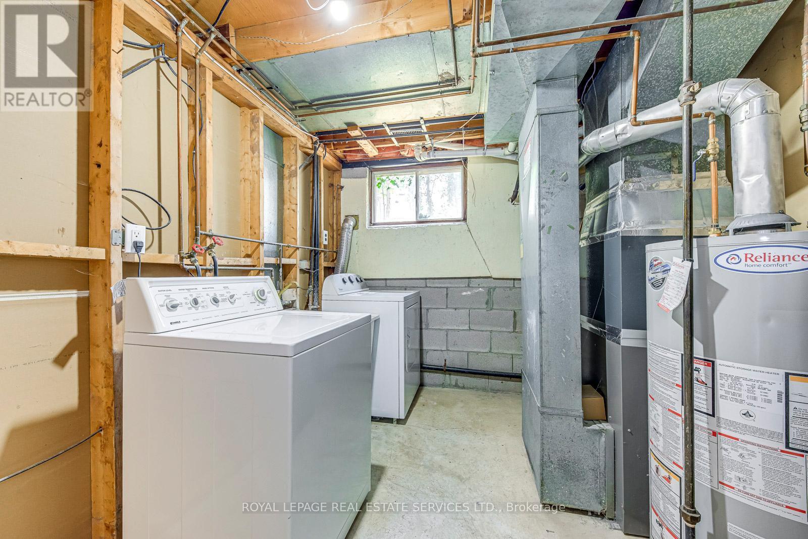 












679 CUMBERLAND AVENUE

,
Burlington,




Ontario
L7N2X6


