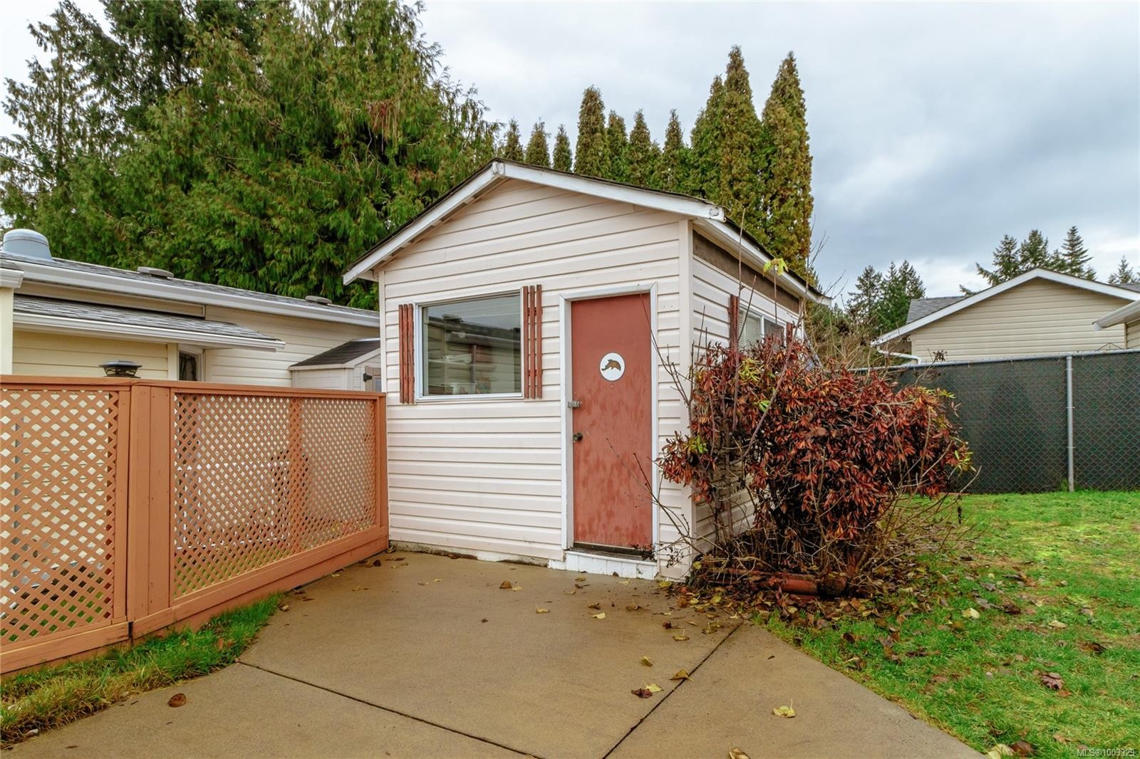 









658


Alderwood

Dr, 5,
Ladysmith,




BC
V9G 1R6


