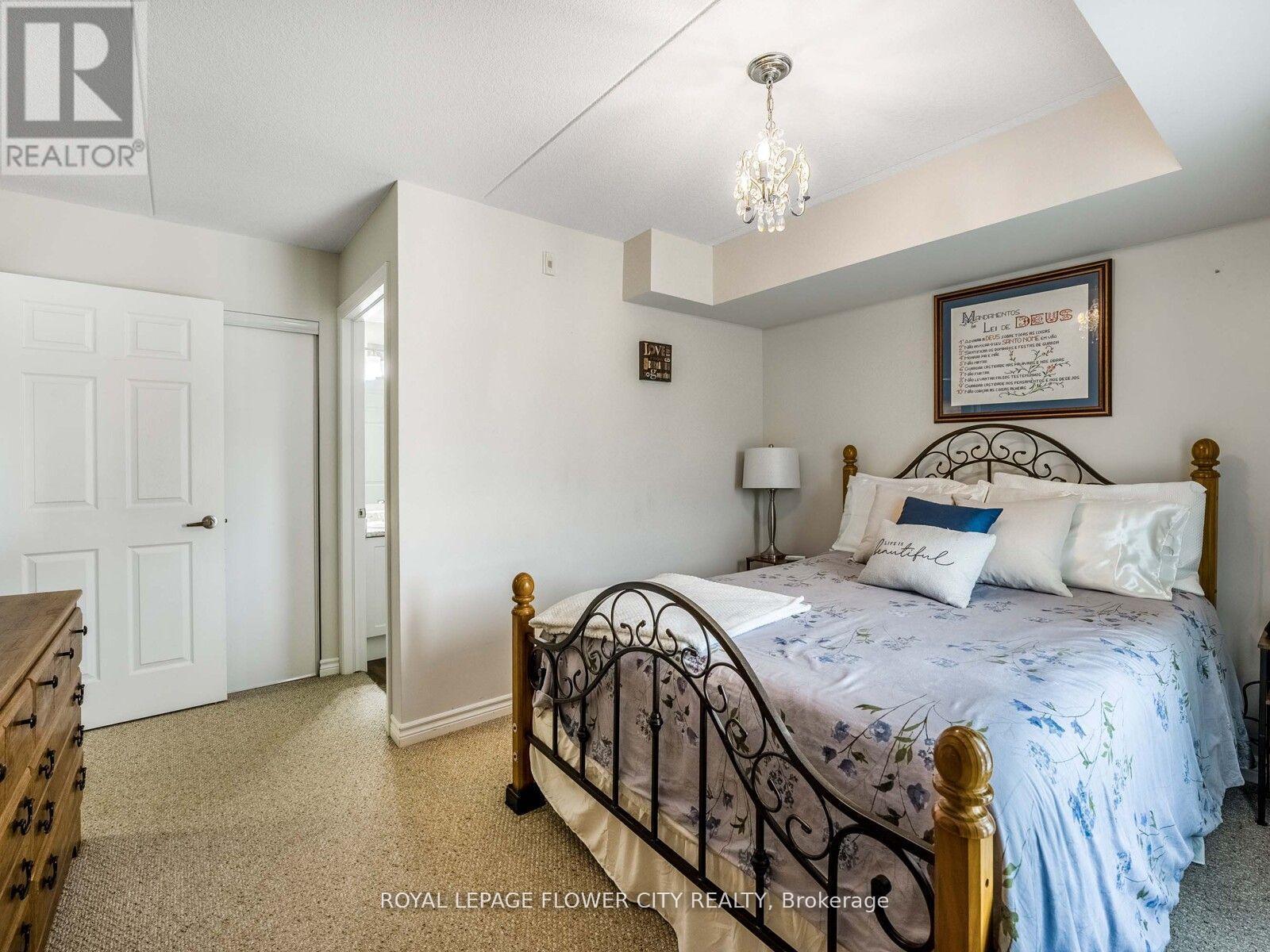 












303 - 7 KAY CRESCENT

,
Guelph,




Ontario
N1L0P9

