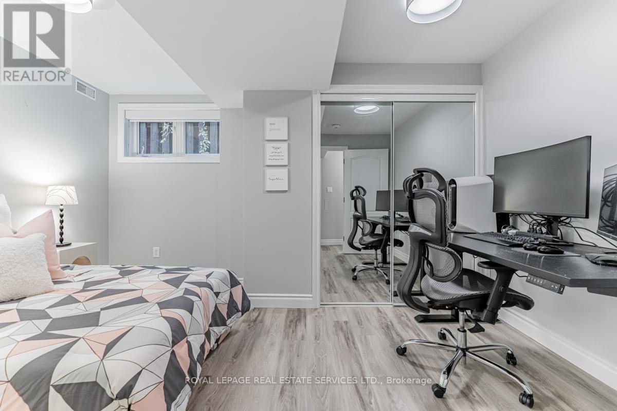 












UNIT 2 - 59 THE WESTWAY

,
Toronto,




Ontario
M9P2B4

