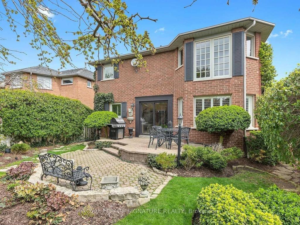 









4285


Credit Pointe

Drive,
Mississauga,




ON
L5M 3J8

