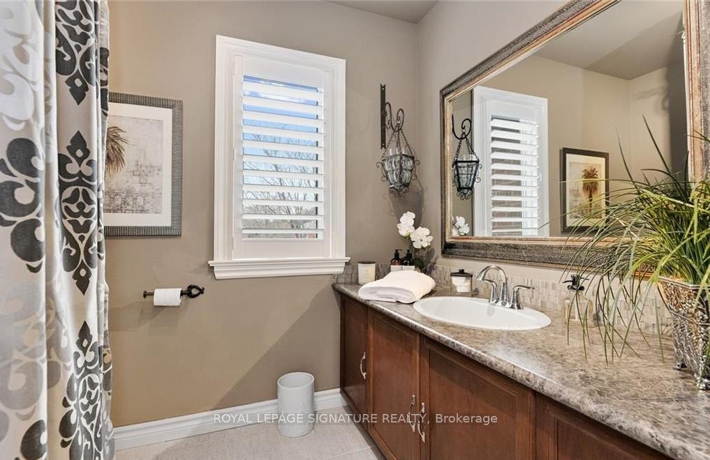 









4285


Credit Pointe

Drive,
Mississauga,




ON
L5M 3J8

