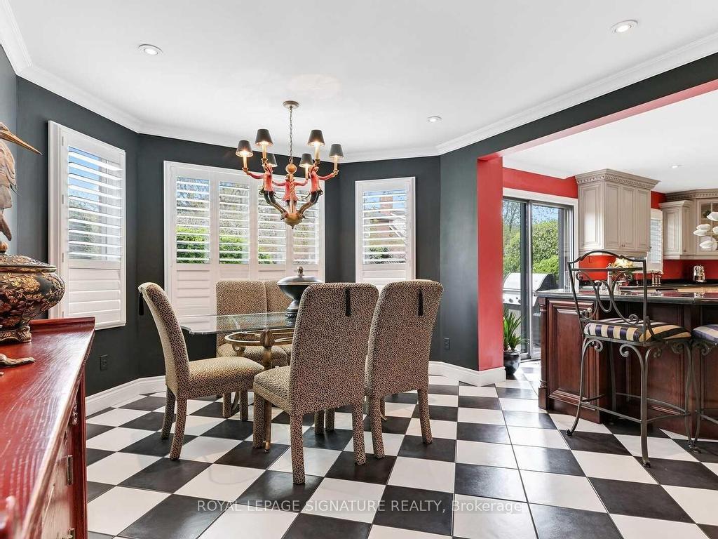 









4285


Credit Pointe

Drive,
Mississauga,




ON
L5M 3J8

