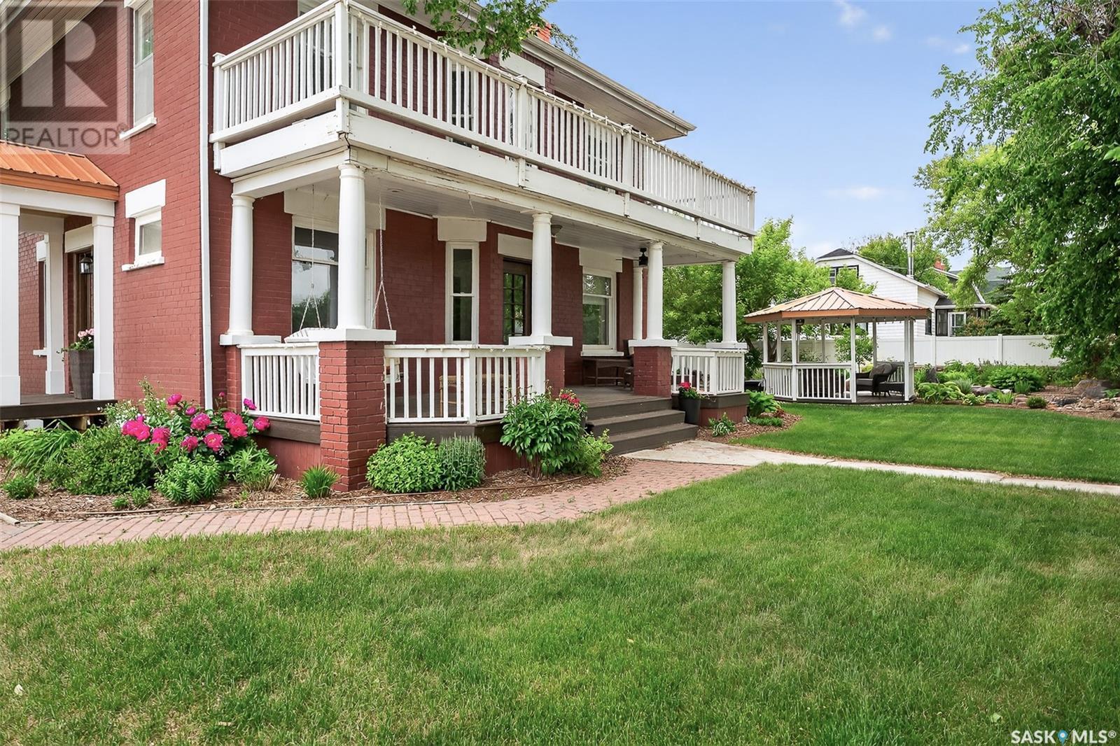 












204 Rose STREET

,
Mortlach,




Saskatchewan
S0H3E0

