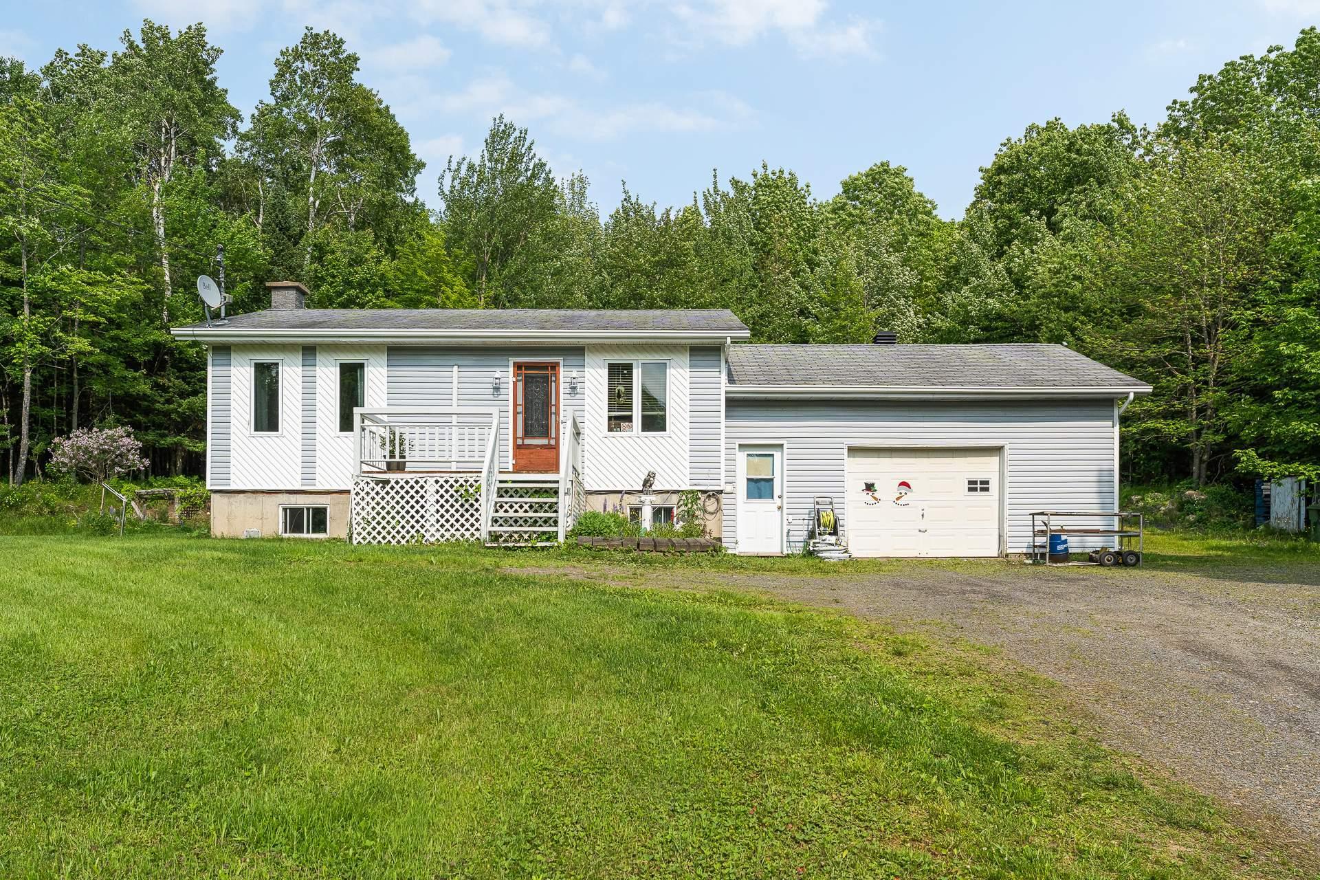 









54


Ch. Millington

,
Austin,




QC
J0B1B0

