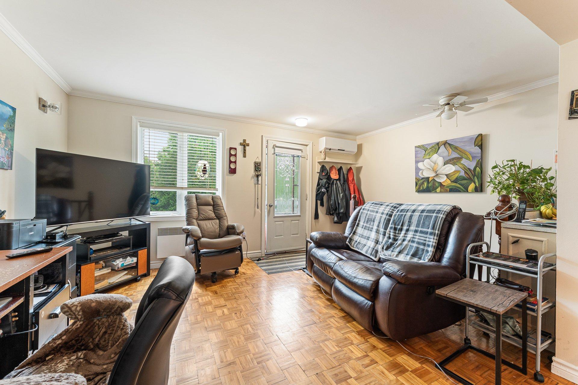 









54


Ch. Millington

,
Austin,




QC
J0B1B0

