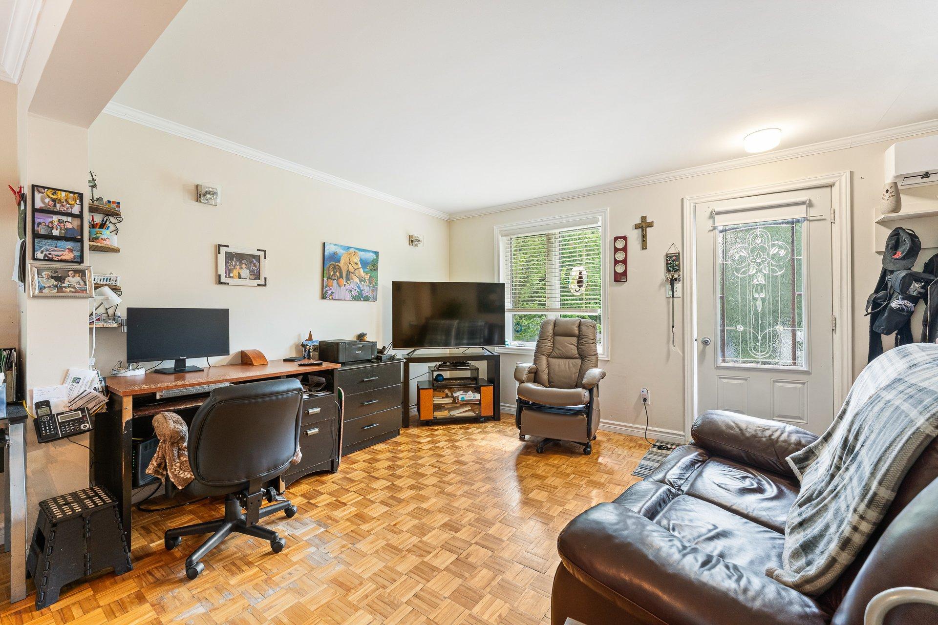 









54


Ch. Millington

,
Austin,




QC
J0B1B0

