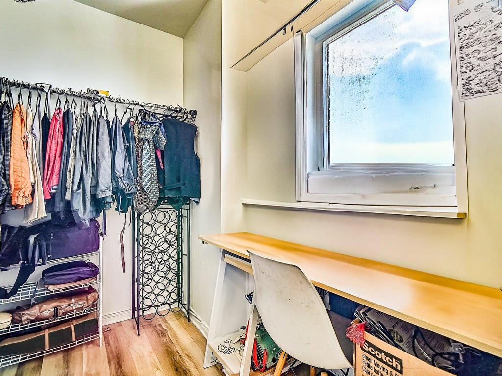









309


Rue des Becs-Scie

,
Masson-Angers (Gatineau),




QC
J8M0C1

