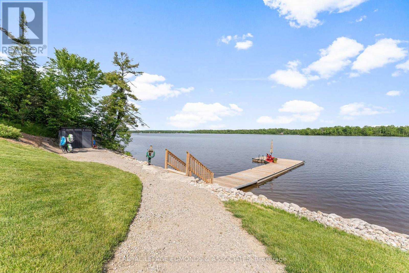 












2106 LA PASSE ROAD

,
Whitewater Region,




Ontario
K0J1C0

