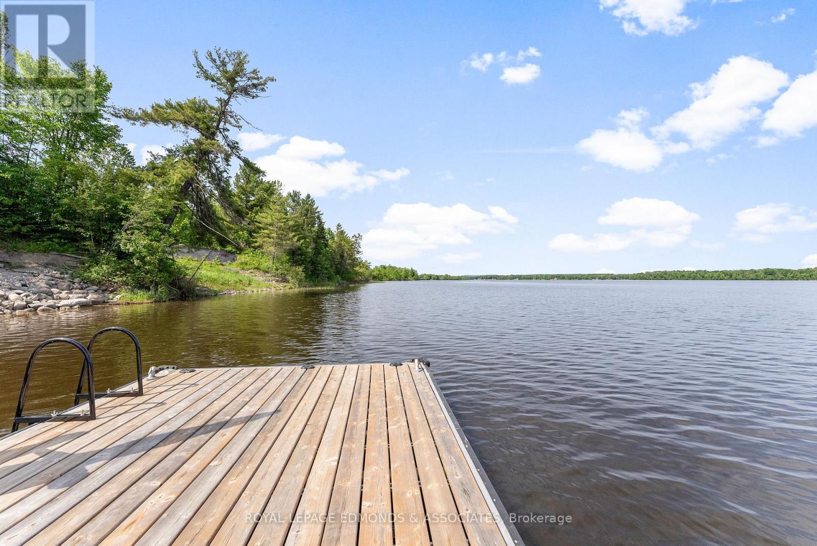 












2106 LA PASSE ROAD

,
Whitewater Region,




Ontario
K0J1C0


