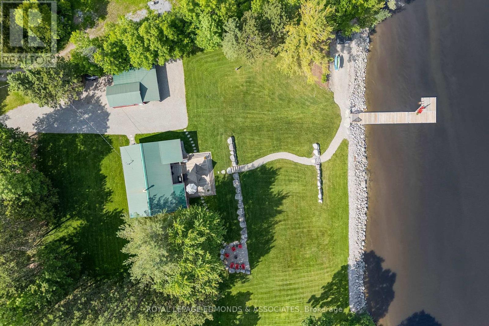 












2106 LA PASSE ROAD

,
Whitewater Region,




Ontario
K0J1C0

