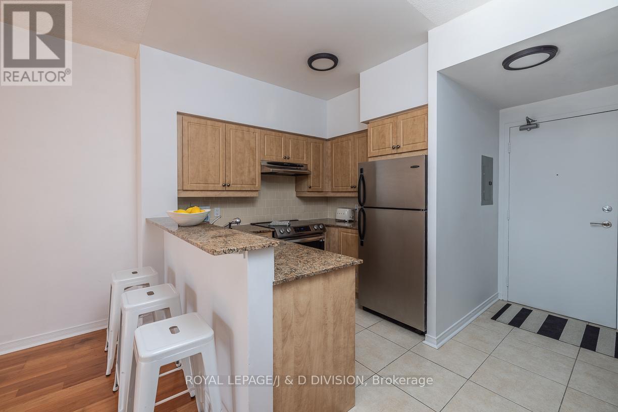 












207 - 485 ROSEWELL AVENUE

,
Toronto,




Ontario
M4R2J2

