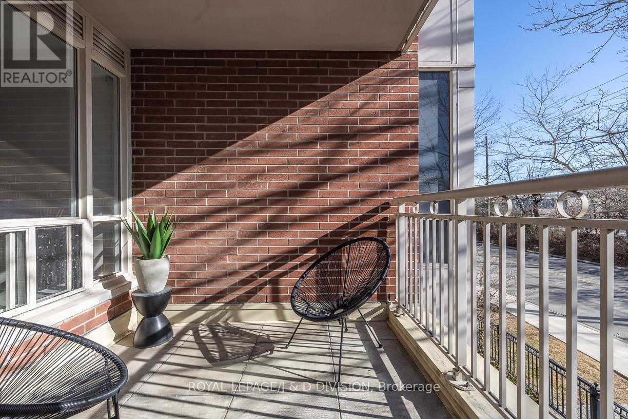 












207 - 485 ROSEWELL AVENUE

,
Toronto,




Ontario
M4R2J2

