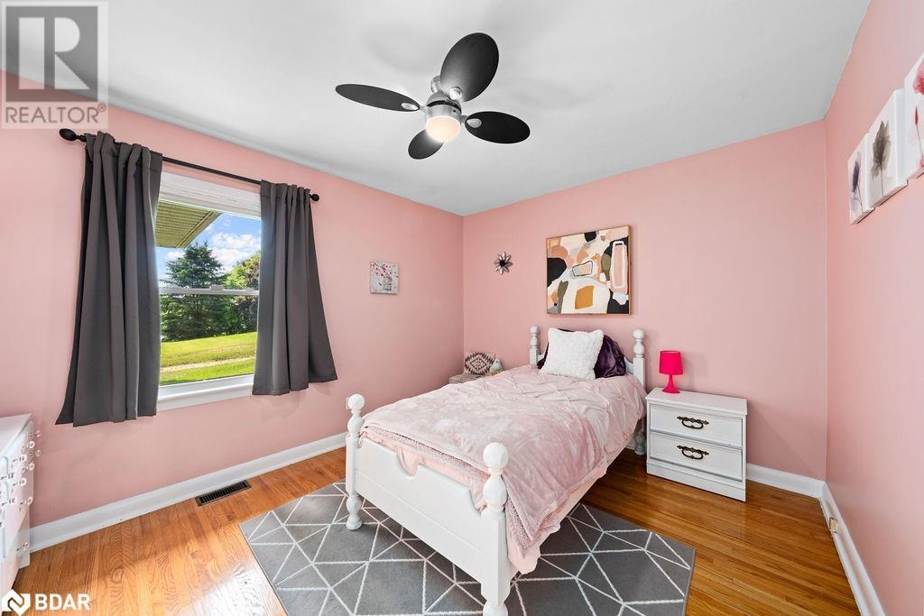 












1036 WAGARVILLE Road

,
Parham,




Ontario
K0H2K0

