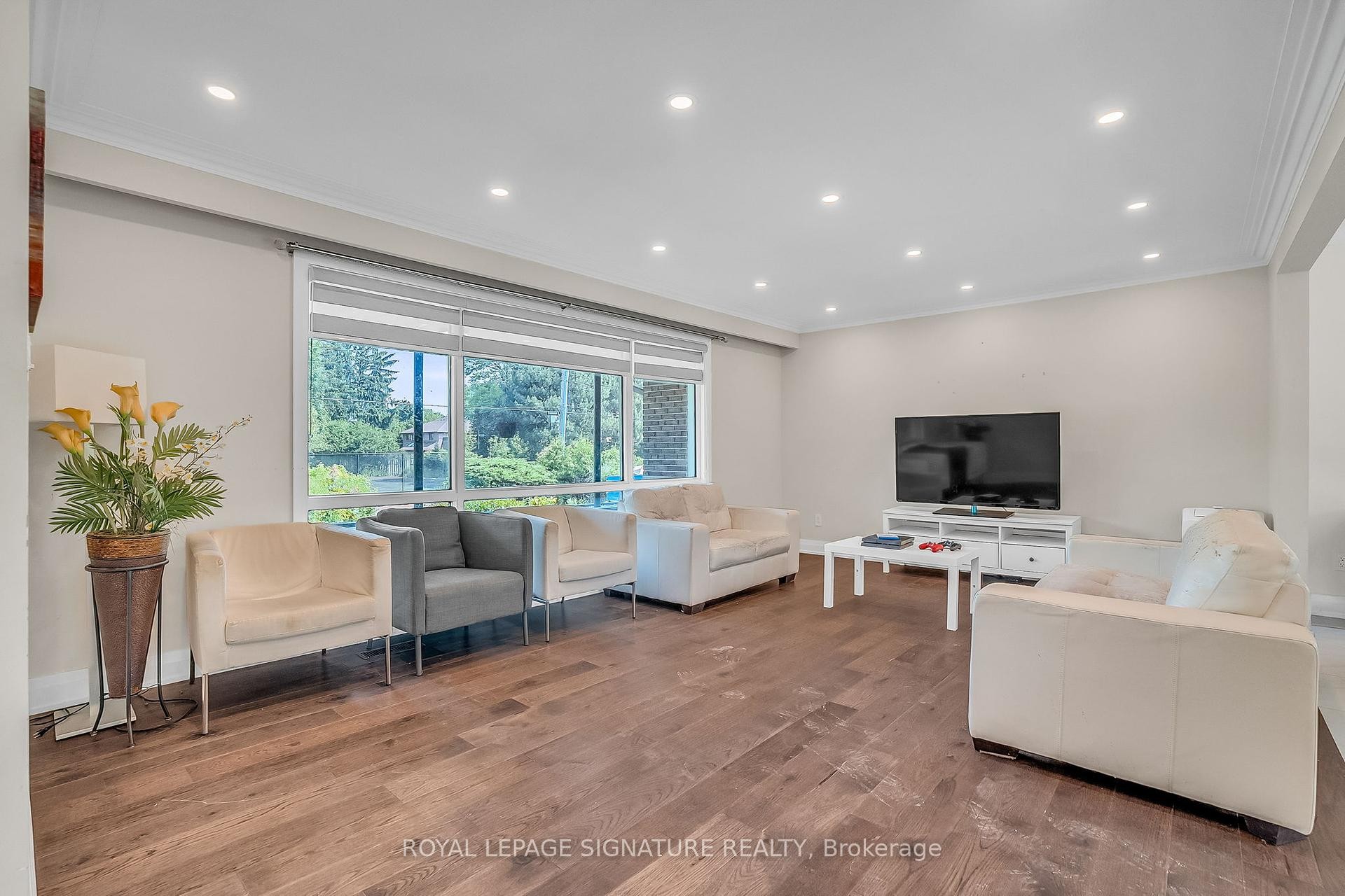 









3


Braeburn

Boulevard,
Toronto,




ON
M1J 2P9

