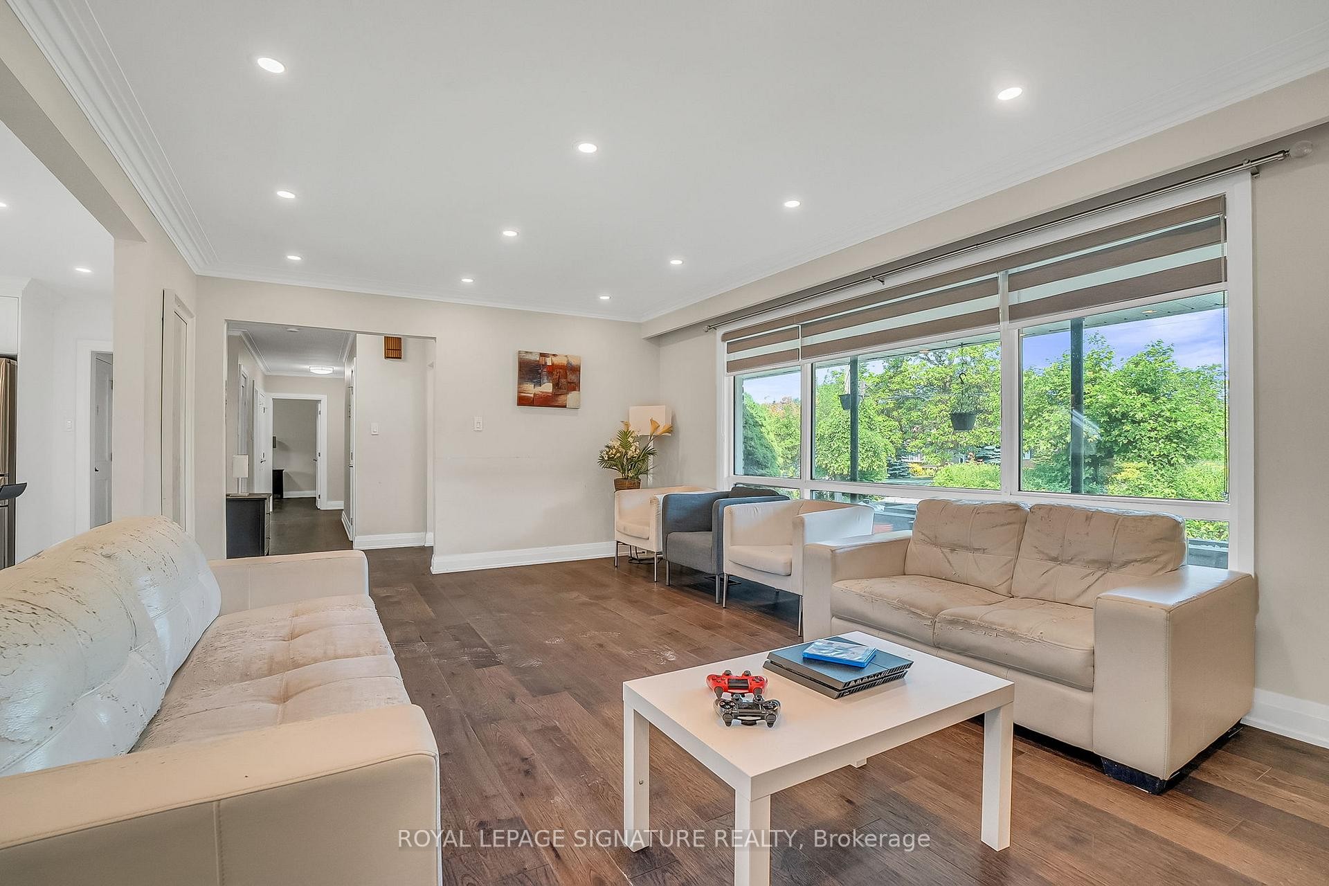 









3


Braeburn

Boulevard,
Toronto,




ON
M1J 2P9

